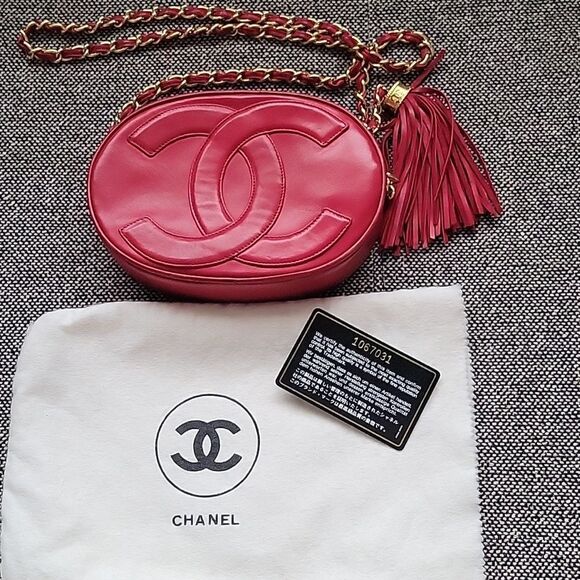 VTG Chanel Red Leather CrossBody Round Oval Mini Small Camera Tassel Bag Purse - Picture 1 of 16